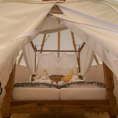 Apartment Tipi Blackfoot