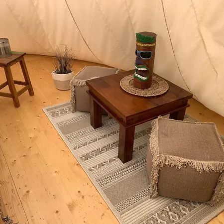 Tipi Blackfoot Apartment